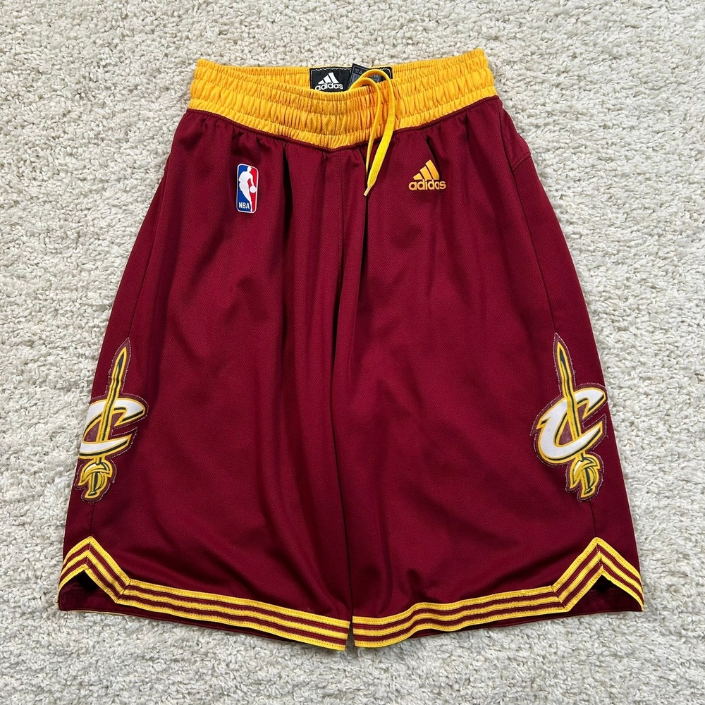 Adidas Cleveland Cavaliers Shorts Small Maroon Red NBA Basketball Logo
